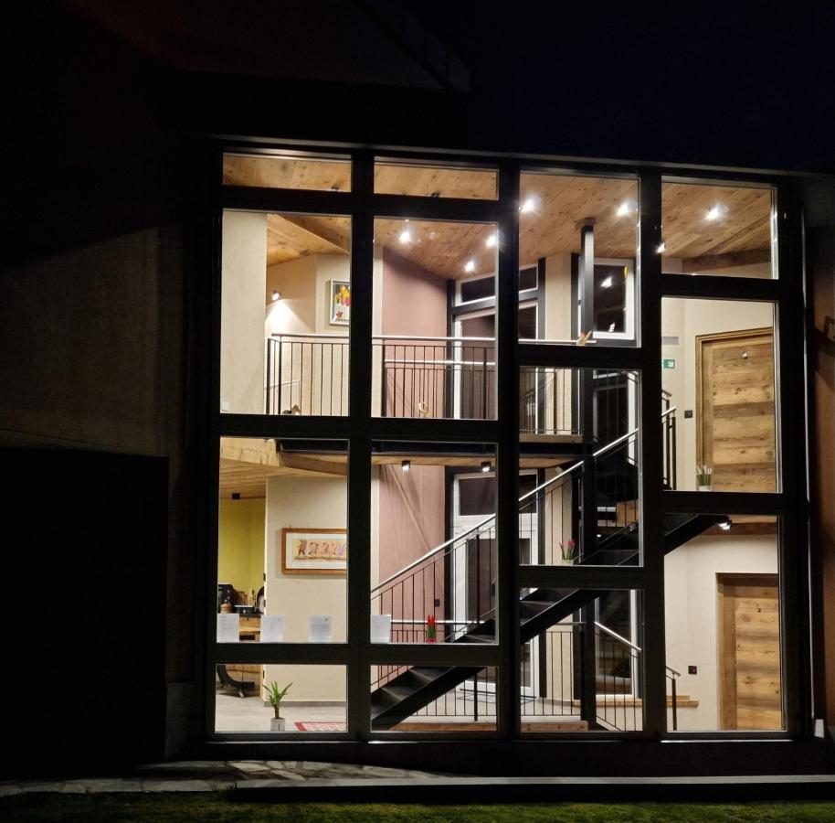 Arlette Chambres D'Hotes Gignod Exterior photo